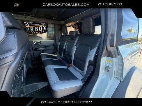 Used 2024 Ford Bronco Black Diamond w/ Sasquatch Package AWD/4WD image 24