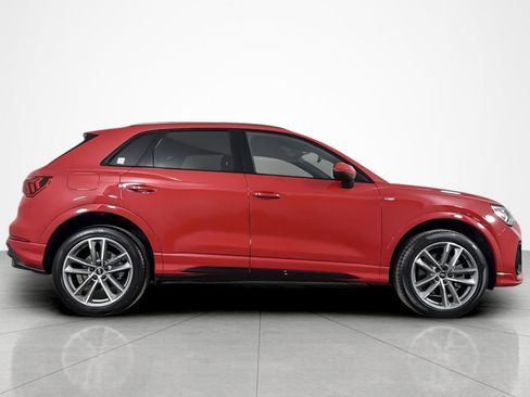 Used 2025 Audi Q3 2.0T Premium w/ Convenience Package AWD/4WD image 6