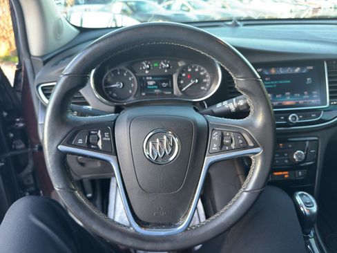 Used 2018 Buick Encore Preferred image 16