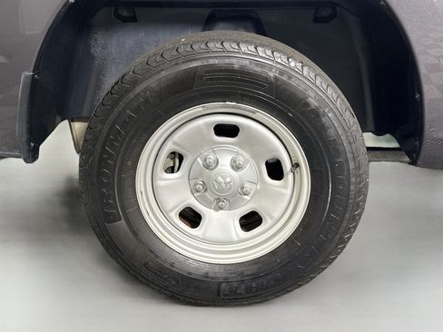 Used 2018 RAM 1500 Tradesman w/ Popular Equipment Group RWD image 32