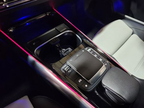 Used 2023 Mercedes-Benz GLA 250 image 37