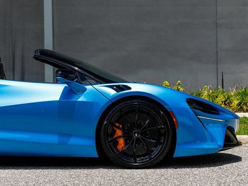 New 2026 McLaren Artura Spider RWD image 33