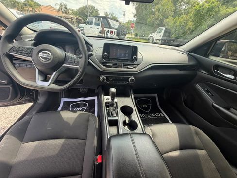 Used 2021 Nissan Altima 2.5 S w/ Driver Assist Package FWD image 13