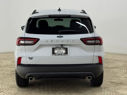New 2026 Ford Escape ST-Line w/ Tech Pack #1 FWD image 10