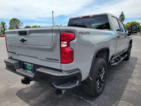 Certified 2025 Chevrolet Silverado 2500 Custom w/ Custom Value Package AWD/4WD image 5