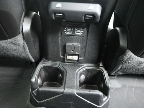 Used 2021 Jeep Gladiator Overland AWD/4WD image 44