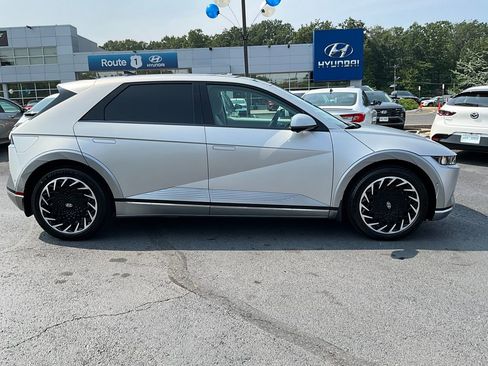 Used 2024 Hyundai Ioniq 5 Limited image 8