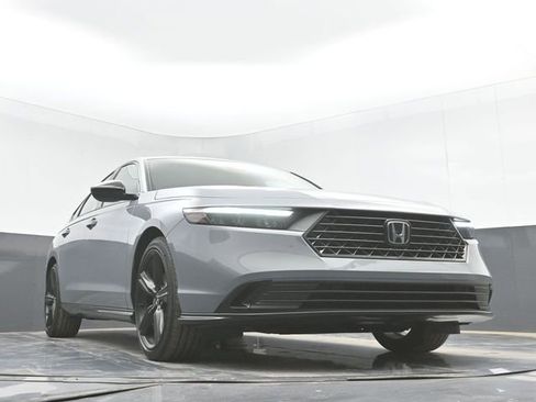 New 2026 Honda Accord Hybrid Sport-L image 40