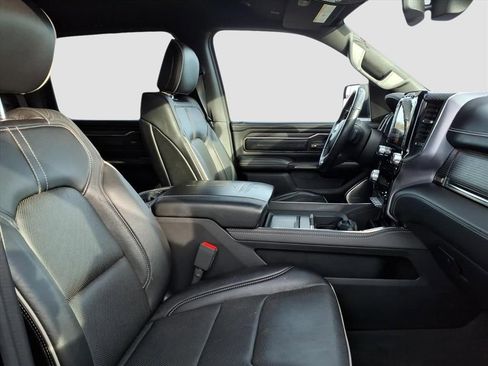 Used 2020 RAM 1500 Limited w/ Black Appearance Package image 10