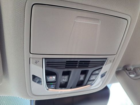 New 2025 Acura RDX w/ Technology Package image 17