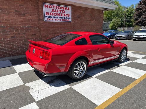 Used 2007 Ford Mustang Shelby GT500 RWD image 3