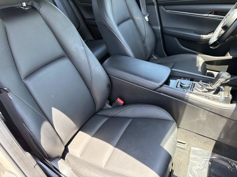 Used 2024 MAZDA MAZDA3 s FWD image 21