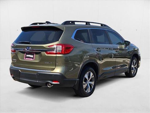 Used 2025 Subaru Ascent Premium w/ Popular Package #1 AWD/4WD image 2