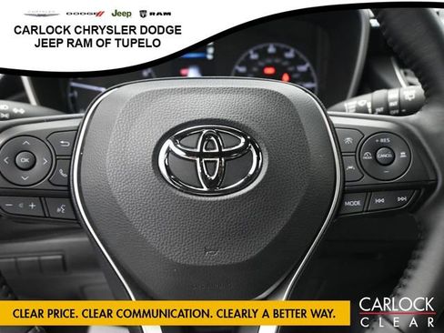 Used 2024 Toyota Camry SE image 16