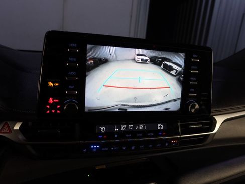 Used 2023 Toyota Sienna XSE image 25