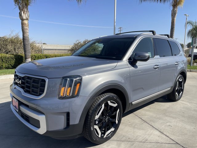 Used 2024 Kia Telluride S w/ S Sunroof Package FWD image 4