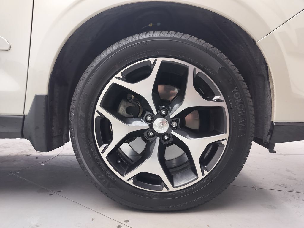 Used 2014 Subaru Forester 2.0XT Touring AWD/4WD image 27