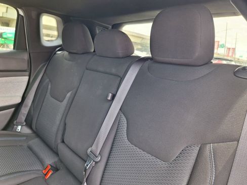 Used 2023 Jeep Compass Sport AWD/4WD image 21