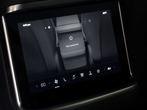 Used 2022 Tesla Model X image 59