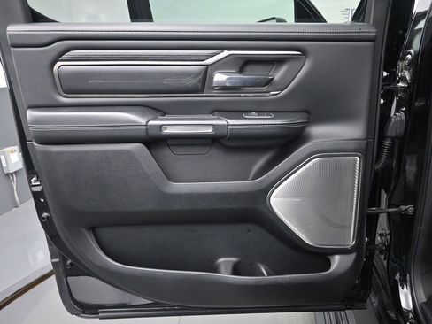 Used 2020 RAM 1500 Limited image 14