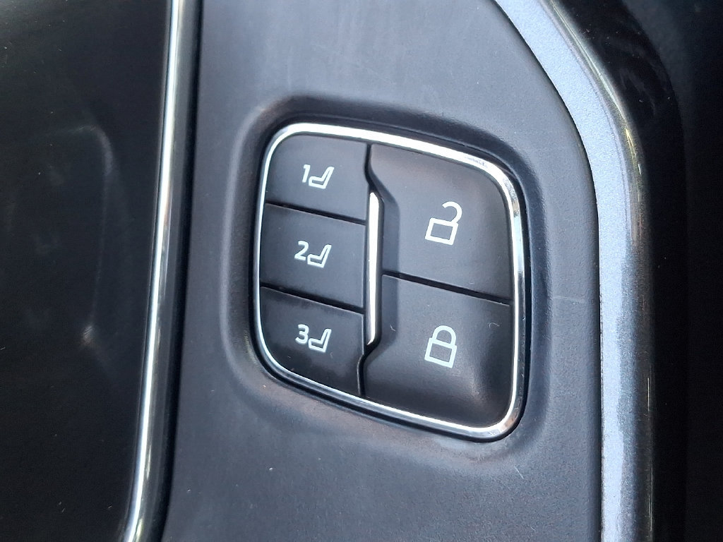 Used 2021 Ford F150 Lariat w/ Equipment Group 502A High AWD/4WD image 28