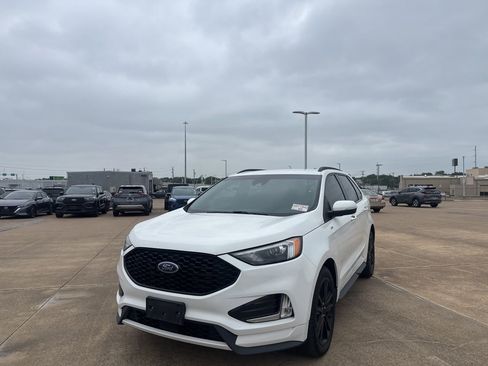 Used 2020 Ford Edge ST-Line FWD image 6