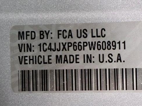 Used 2023 Jeep Wrangler High Altitude image 36