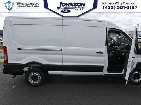 New 2026 Ford Transit 250 148 Medium Roof w/ Load Area Protection Package image 3