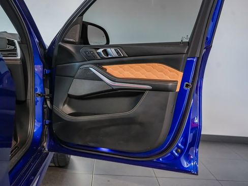 Used 2021 BMW X5 M w/ Competition Package image 28