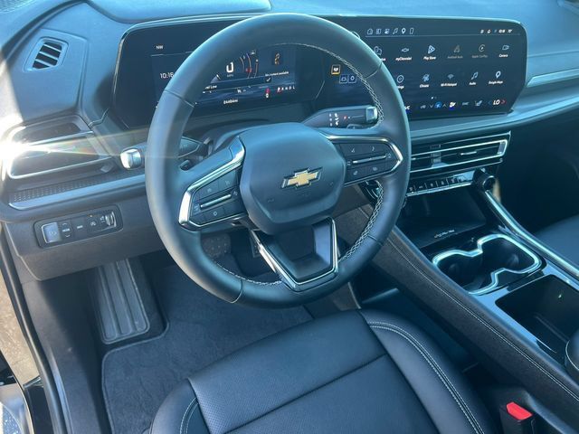 Used 2026 Chevrolet Traverse LT AWD/4WD image 15