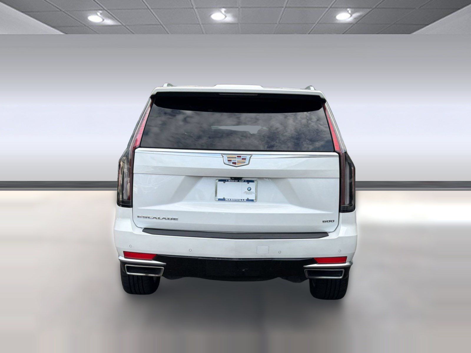 Used 2024 Cadillac Escalade Premium Luxury w/ Performance Package AWD/4WD image 10