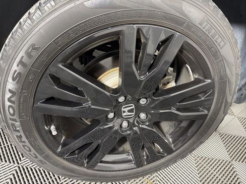 Used 2019 Honda Passport Sport image 13