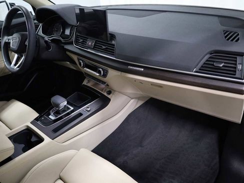 Used 2024 Audi Q5 2.0T Premium image 6