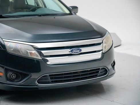 Used 2010 Ford Fusion SE image 12
