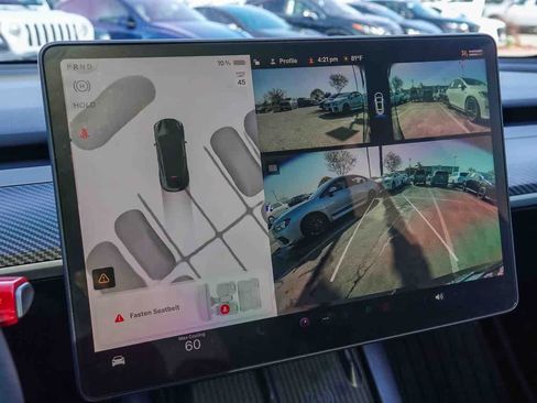 Used 2024 Tesla Model Y 2WD image 21