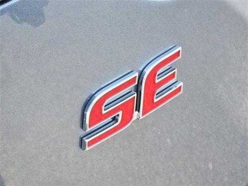 Certified 2025 Toyota Corolla SE image 8