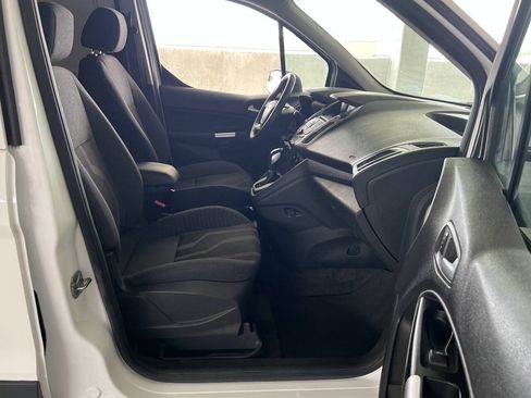 Used 2018 Ford Transit Connect XLT FWD image 17