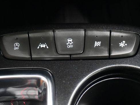 Used 2021 Chevrolet TrailBlazer RS w/ Convenience Package image 17