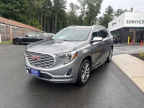 Used 2018 GMC Terrain Denali w/ LPO, 'HIT The Road' Package AWD/4WD image 3