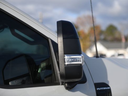 Used 2025 Ford F250 Platinum w/ Tremor Off-Road Package image 5