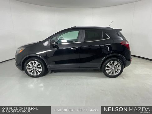 Used 2019 Buick Encore Sport Touring FWD image 7