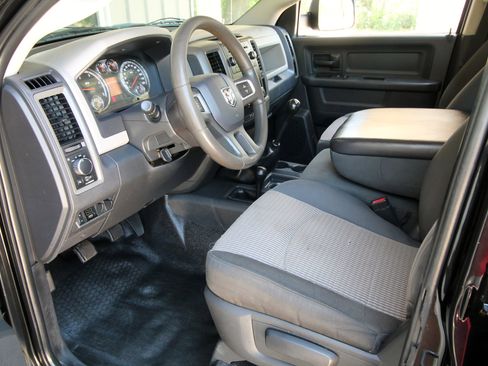 Used 2010 Dodge Ram 3500 Truck ST w/ ST Popular Equipment Group AWD/4WD image 20