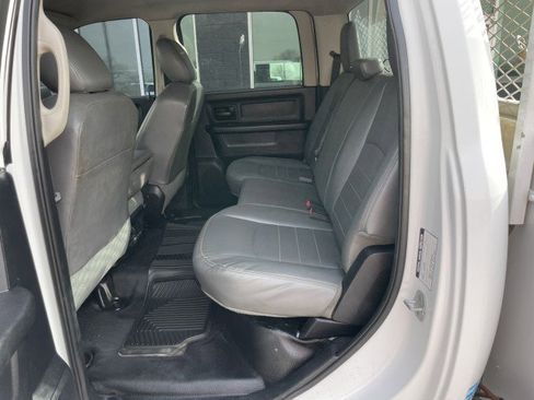 Used 2014 RAM 4500 Tradesman w/ Max Tow Package image 9