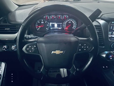 Used 2018 Chevrolet Suburban LT AWD/4WD image 26
