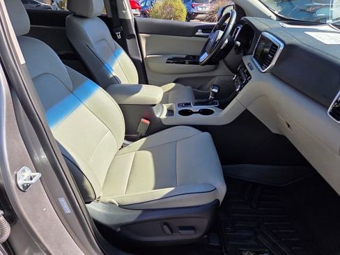 Used 2020 Kia Sportage EX w/ Option Group 15 image 15