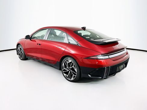 Used 2024 Hyundai Ioniq 6 SEL image 5