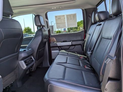 Used 2023 Ford F250 Lariat w/ Black Appearance Package AWD/4WD image 14