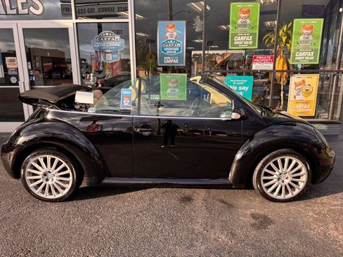 Used 2004 Volkswagen Beetle GLS image 5