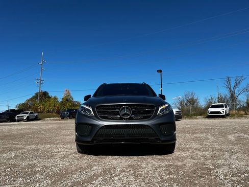 Used 2019 Mercedes-Benz GLE 43 AMG 4MATIC image 2