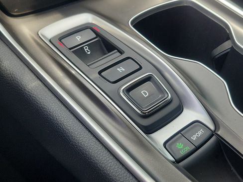 Used 2022 Honda Accord Sport image 29
